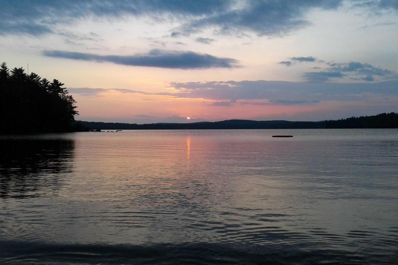 Panther Pond Cabin With 200 Ft Sand Beach And Dock! Villa Raymond Luaran gambar